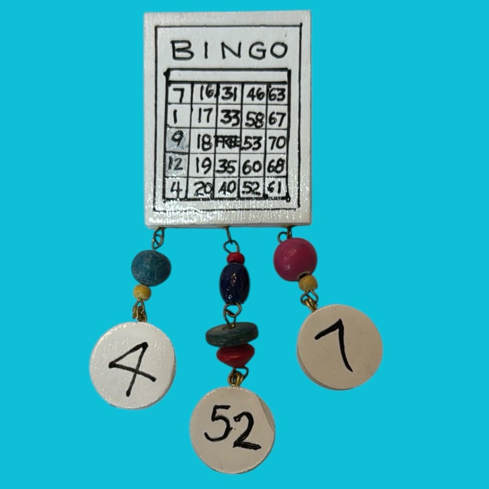 HANDMADE Bingo Brooch Wooden‎